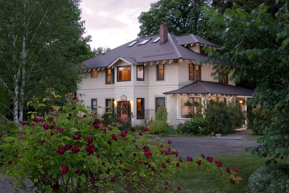 Old Parkdale Inn Bed And Breakfast ฮูดริเวอร์ ภายนอก รูปภาพ