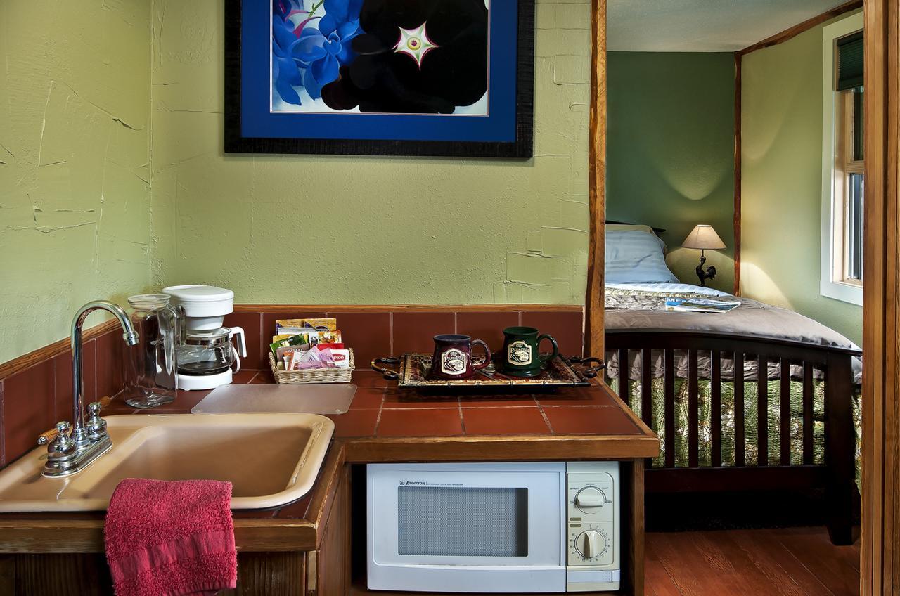 Old Parkdale Inn Bed And Breakfast ฮูดริเวอร์ ภายนอก รูปภาพ
